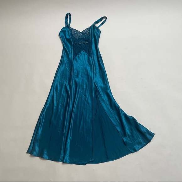 Victoria's Secret Other - VINTAGE VICTORIA’S SECRET teal slip with high slit